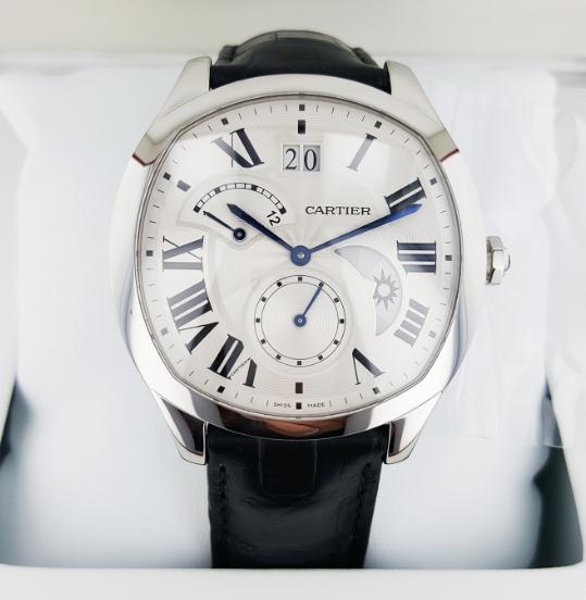 The 40 mm replica Drive De Cartier WSNM0005 watches have silver-plated dials.